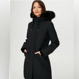 Aritzia Beaufort Black Parka with fur hood